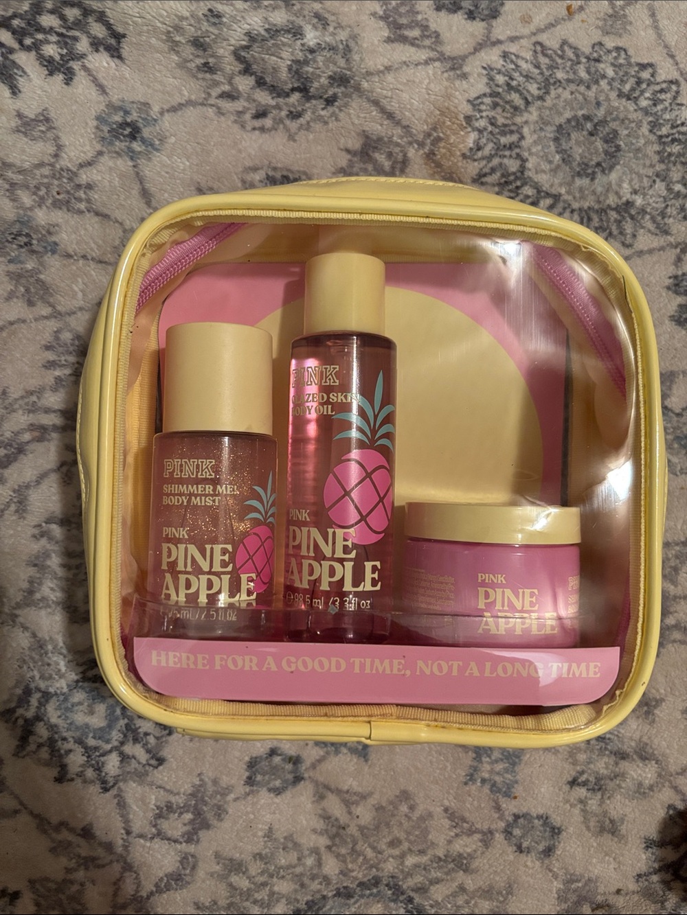 VS PINK ‘Let’s Glow Away’ Mini Shimmer Body Care Travel Bag w/ 3 Products *NWT